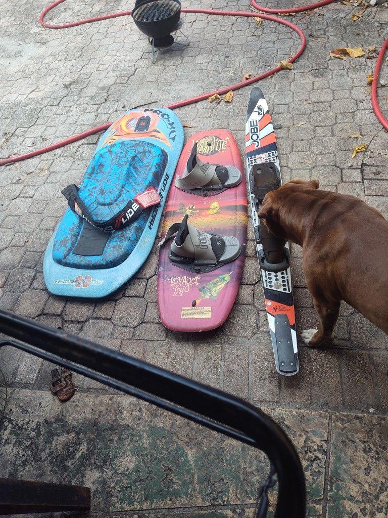 1 Slolom 1 Hydroslide 1 Skurfer