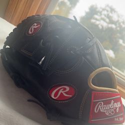 Rawlings Baseball Glove  Thumbnail