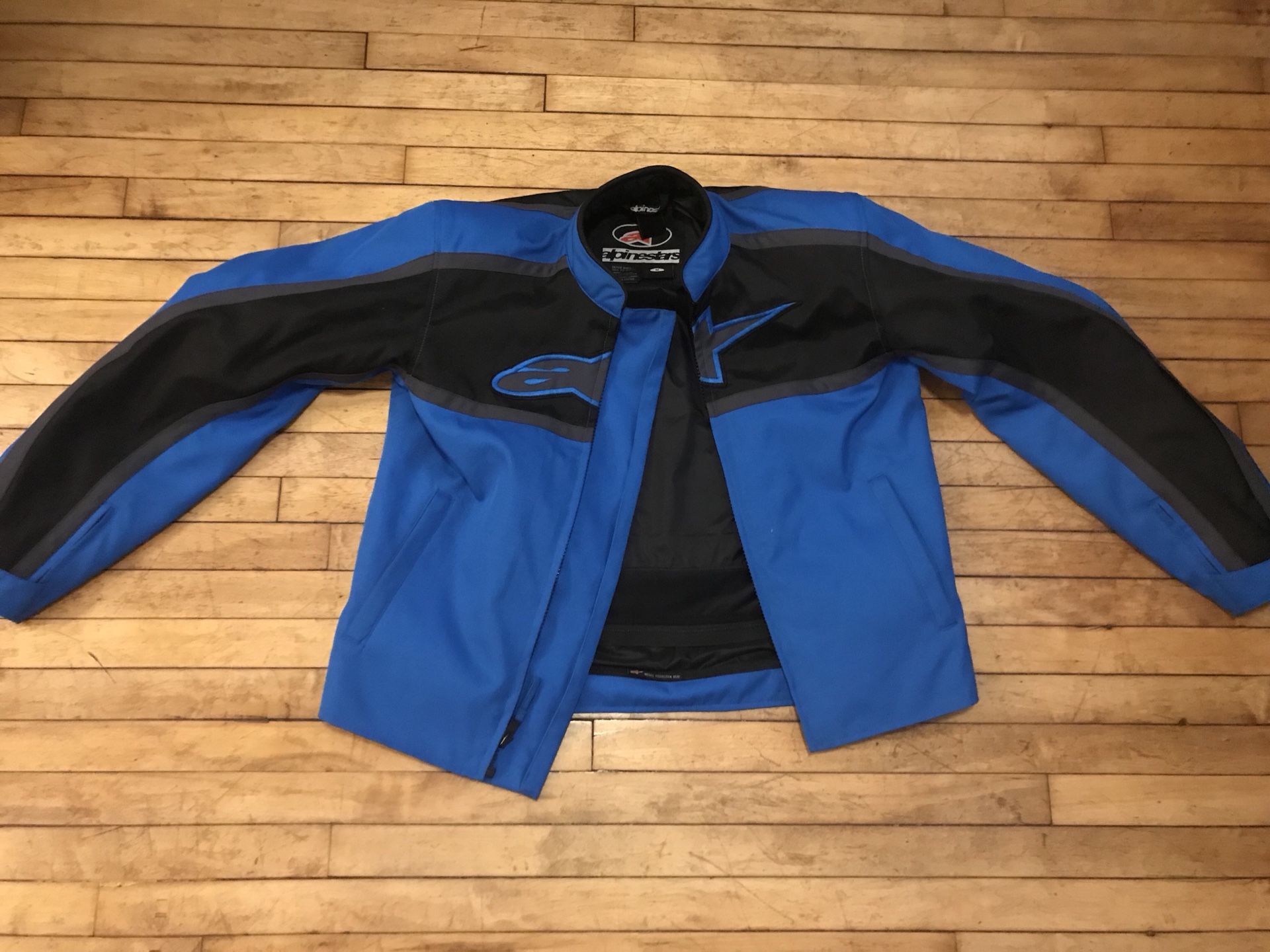 Alpinestar motorcycle jacket size M