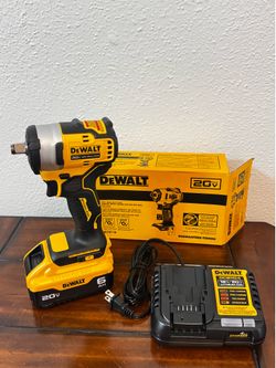 Impact 1/2 Dewalt battery 6 ah Charger