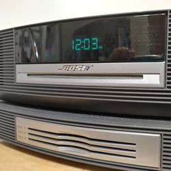 BOSE Wave Music System With Multi-CD Changer
