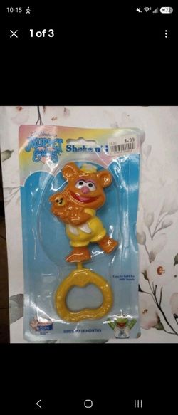 Shake n' Rattle Vintage Remco Baby B308 Muppet Babies Yellow Fozzie Bear New!