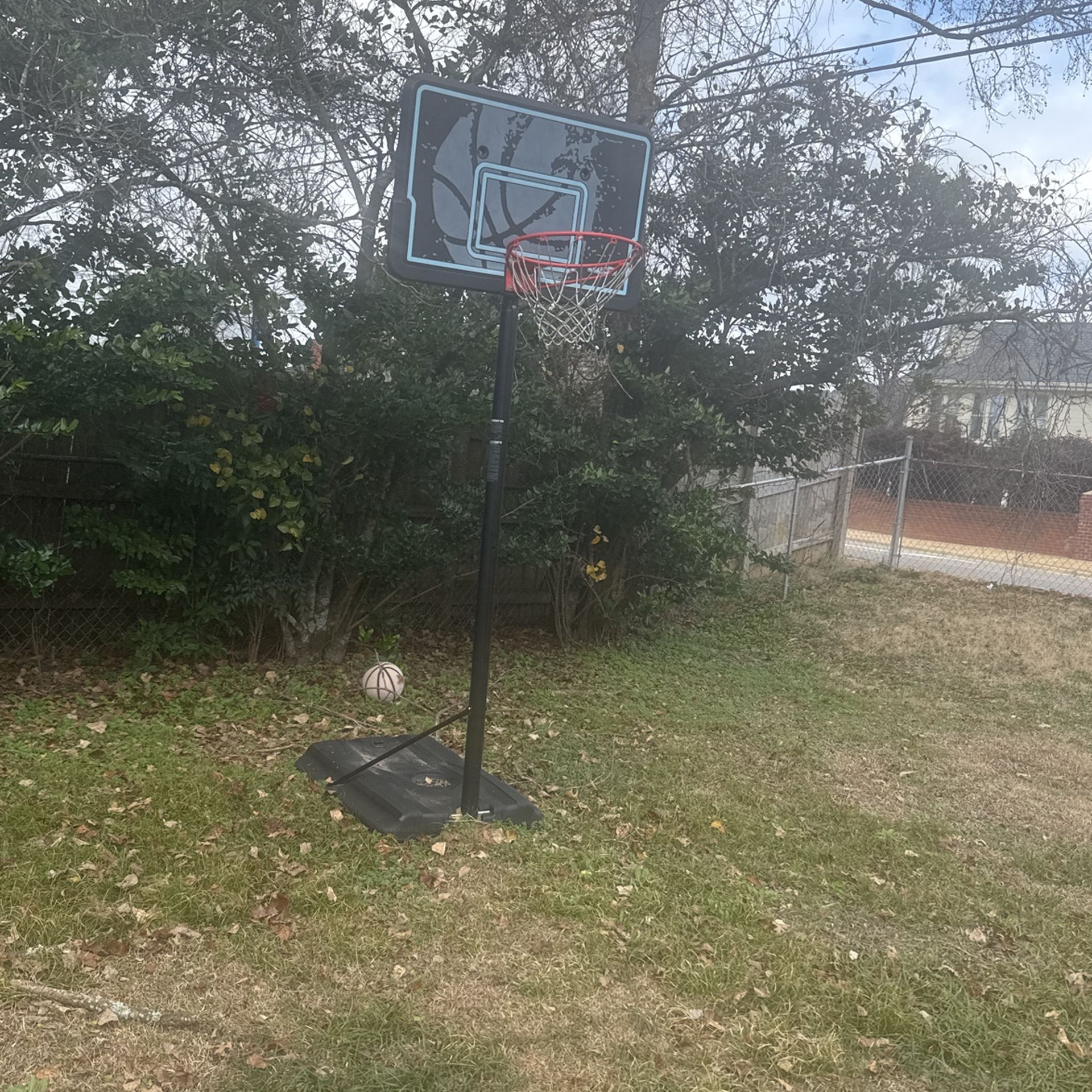 Lifetime Adjustable Basketball Goal