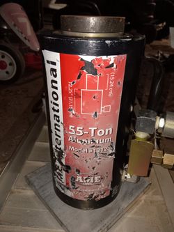 55 Ton Hydraulic Jack With porta-power
