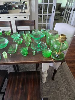 Large 75‑Piece Uranium / Vaseline Glass Collection – Glows Under UV – One Lot