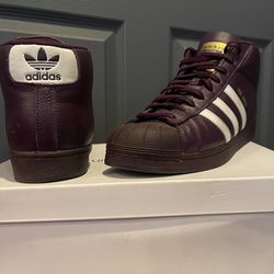 Used ADIDAS Tenis Shoes