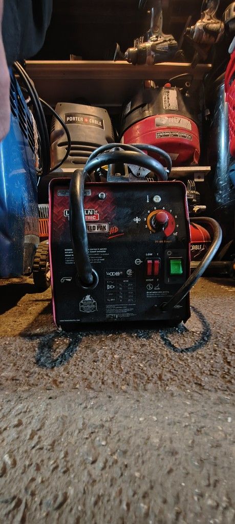 Lincoln Electric Handy MIG Welder K4084-1