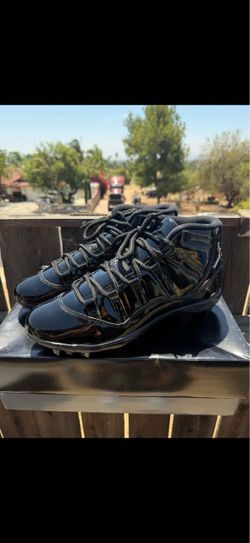 Jordan 11 patent black cleats