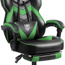 VONEESE  GAMING CHAIR (NEW In BOX) 