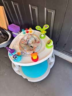 Baby bouncer