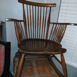 Antique Wooden Rocking Chair 