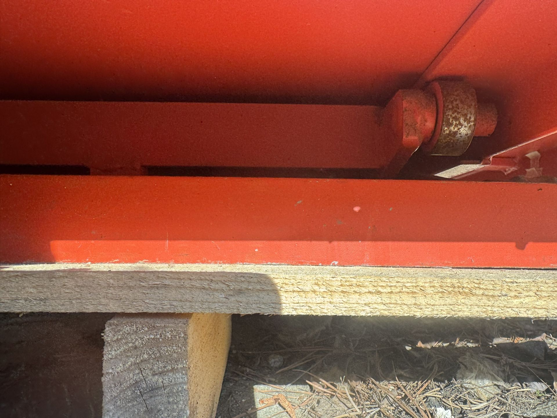 1000 Pound Electric Lift Table