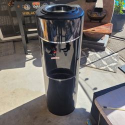 Water Dispenser HOT / COLD