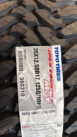 35 1250 17 TOYO MT 10 PR