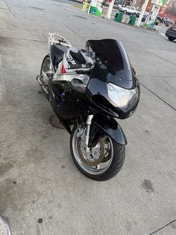 07 Suzuki 750 cc