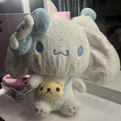 Cinnamon Roll Plush Toy