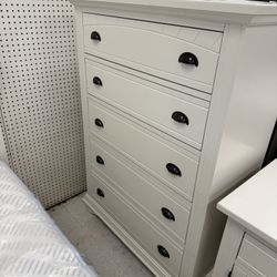 Cottage Style White  5 Drawer Dresser