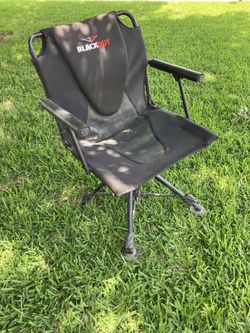Cabela s BlackOut Swivel Hard Arm Chair for Sale in Hurst TX OfferUp