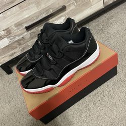 NIKE AIR JORDAN 11 RETRO LOW
