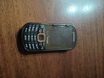 Flip phone 📱 2010 ,2011 or 2012