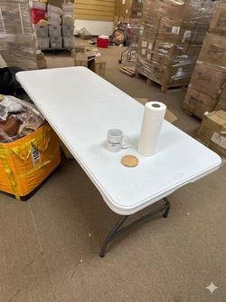 Lifetime 6ft Folding Table - Great Condition (Pickup Only)