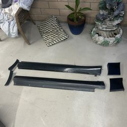 01 gs300 OEM side skirts
