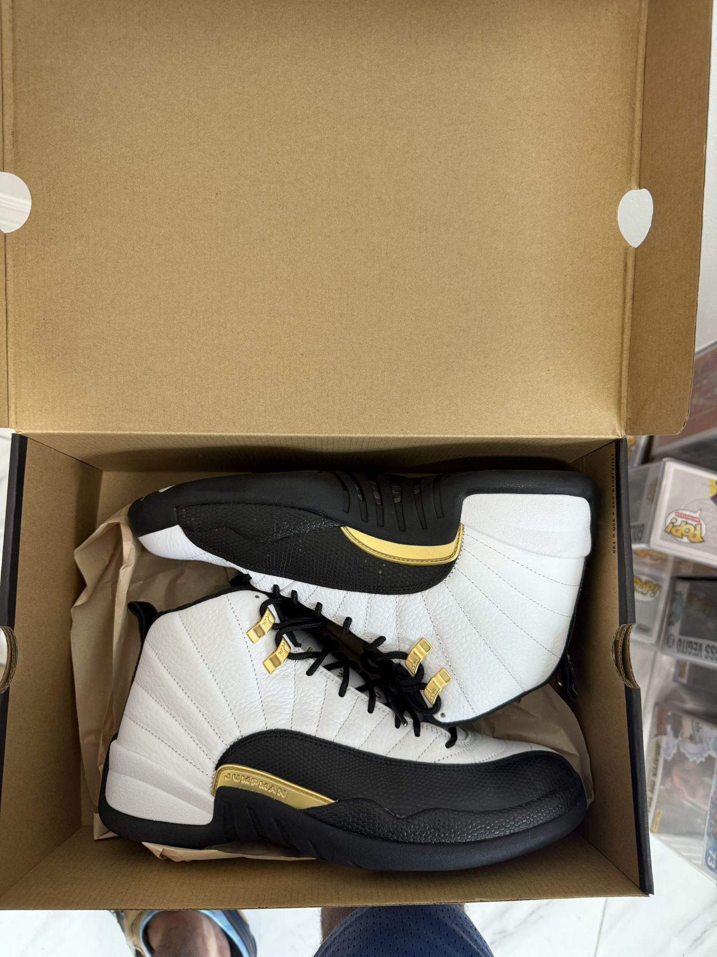 retro Jordan 11 Royalty Taxi (2021) Size 10