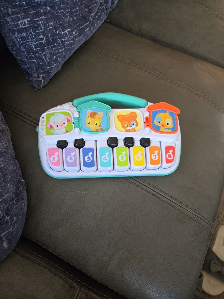 Italian Baby Learning Piano 