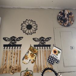 Kitchen Cow And Sunflower 