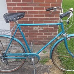 Vintage Schwinn World Tour Cruiser 