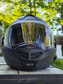 LS2 Carbon fiber modular 3 peice helmet with Bluetooth
