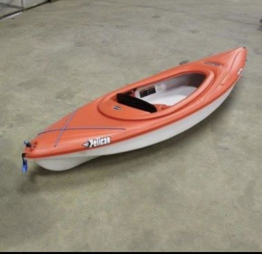 2 pelican 8 foot kayaks for Sale in Ladson, SC OfferUp