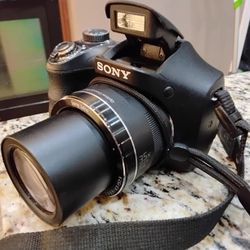 Sony Cyber Shot DSC-H300 20.1 Mega Pixel Digital Camera 35x Zoom