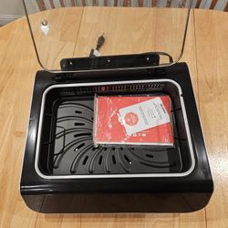 Gourmia Smokeless Indoor Grill + Air Fryer – Like New