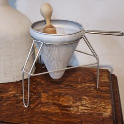 Aluminum Canning Strainer Sieve Colander w/Stand & Wooden Pestle VTG