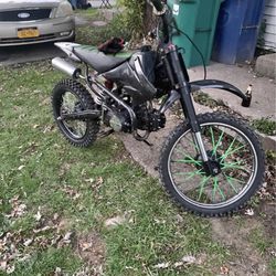 I’m Selling A Dirt bike 