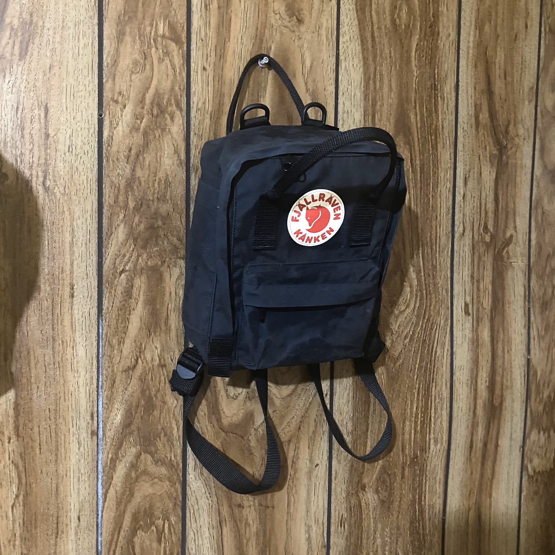 Fjallraven Kanken Mini Backpack in Black