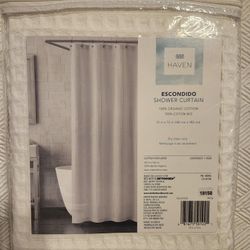 New Haven Escondido White Waffle Pattern Cotton Shower Curtain With Shower Rings 