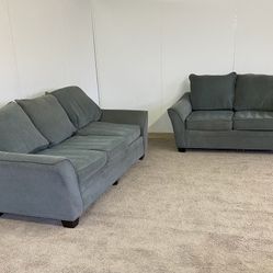 Couch And Loveseat Sofa Set *Free Delivery*