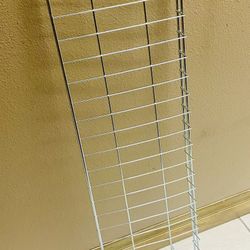 Metal Shelves Strong And Durable 