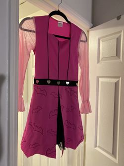 DRACULAURA COSTUME