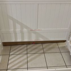 Graco Hadley 5-in-1 Convertible Crib – White