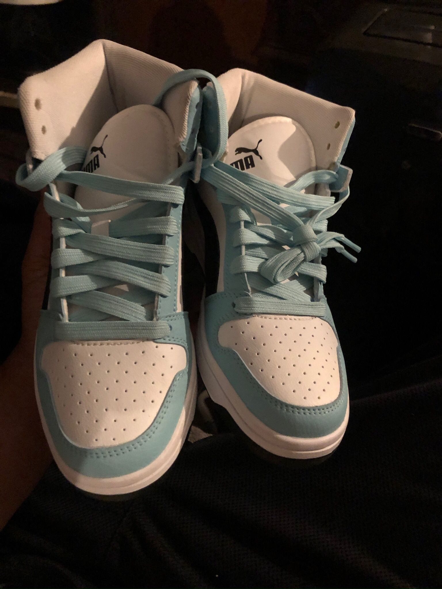 Pumas Women Size 7 For 40$Brand New Jest Don’t Have To Box