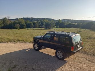 2000 Jeep Cherokee