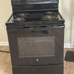 GE Electric Self-Clean stove