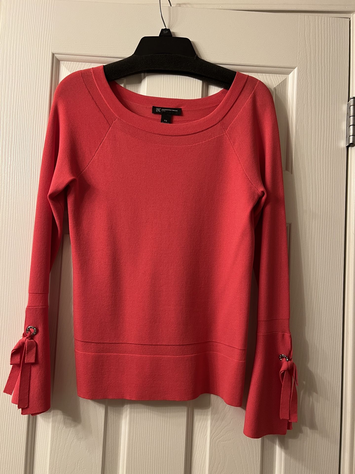 Woman’s Sweater