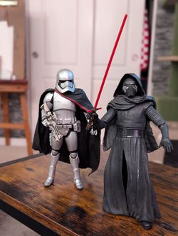 Star Wars Kylo Ren Captain phasma