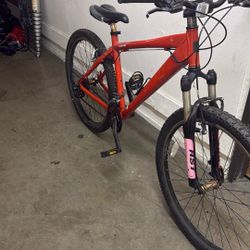 Mountain Bike 26 In 16 Speed Diamond Back