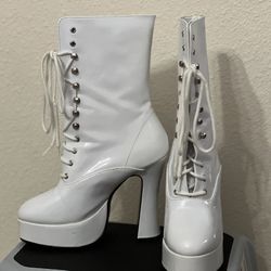Ellie White Patent Leather Ankle Boots Sz 7