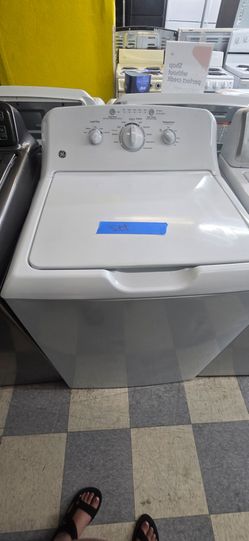 GE WASHER AND ELECTRIC DRYER SET